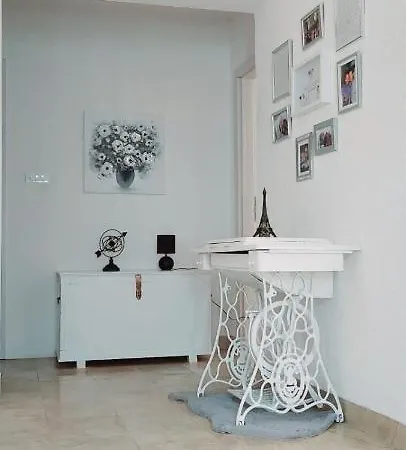Pear - Apartment Makarska